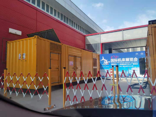 包河发电车出租-发电机无电压或电压太低怎么办？
