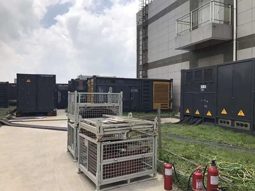 包河除了定期检查，还有哪些方法可以及时发现接触式转速表探头的磨损？